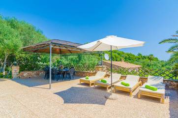 Villa in s'Horta, Felanitx für 10 