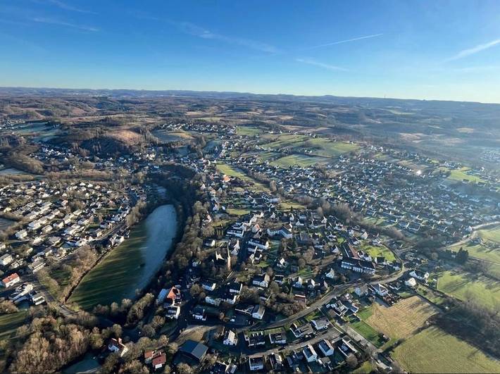 Ferienwohnung für 4 Personen, mit Terrasse und Garten sowie Ausblick in Warstein