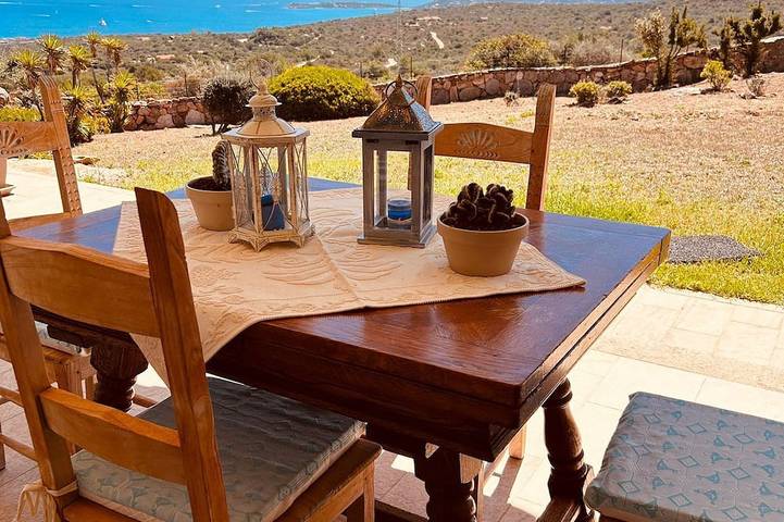 Ferienhaus für 8 Personen, mit Terrasse und Garten in San Pantaleo