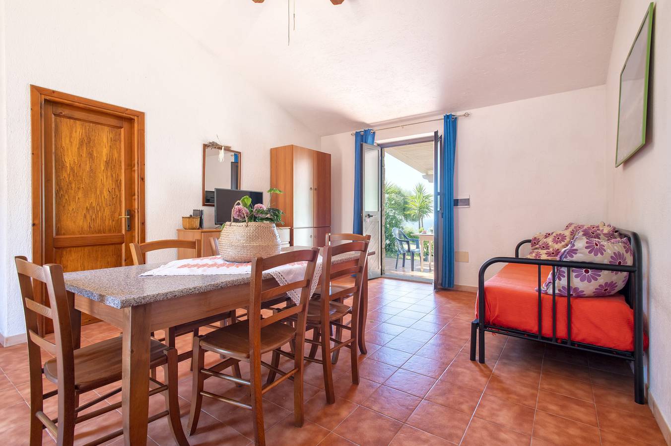 Vacation Home "La casa vista isola 2" with Sea View, Terrace & Garden in Pischinazza, Trinità d'Agultu e Vignola region