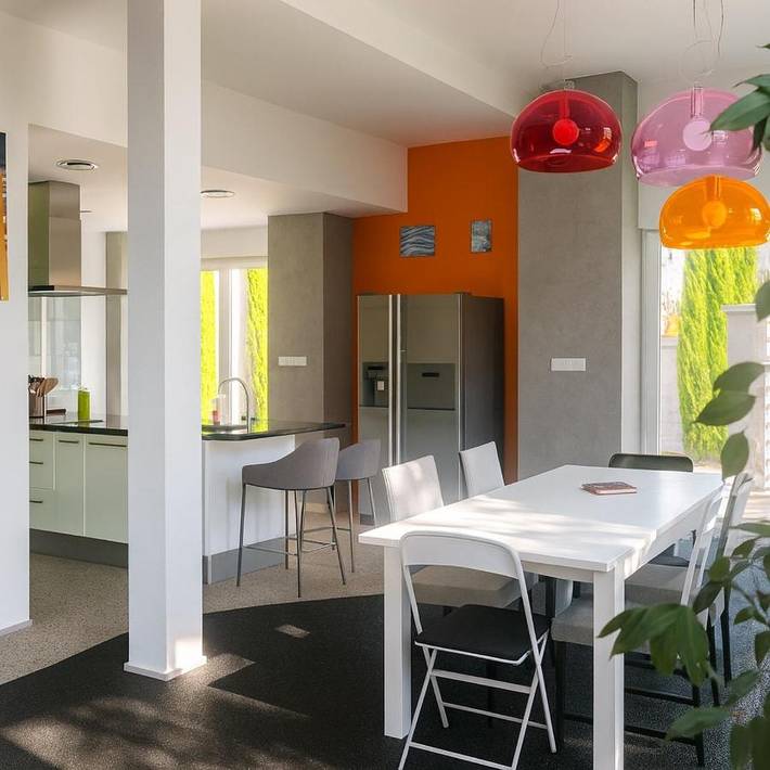 Gîte pour 8 personnes, avec jardin ainsi que sauna et terrasse à Brumath - 4