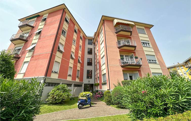 Apartamento de vacaciones para 5 personas, con terraza y vistas al lago - 1