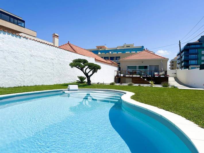 Casa de férias para 6 pessoas, com piscina e vista e ainda jardim em Praia da Barra