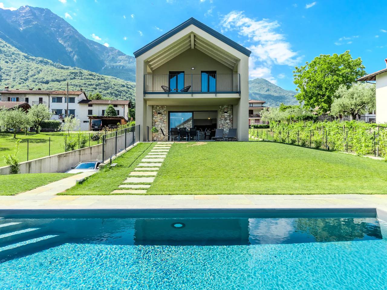 Haus 9 Personen in Colico, Orobie Alpen West