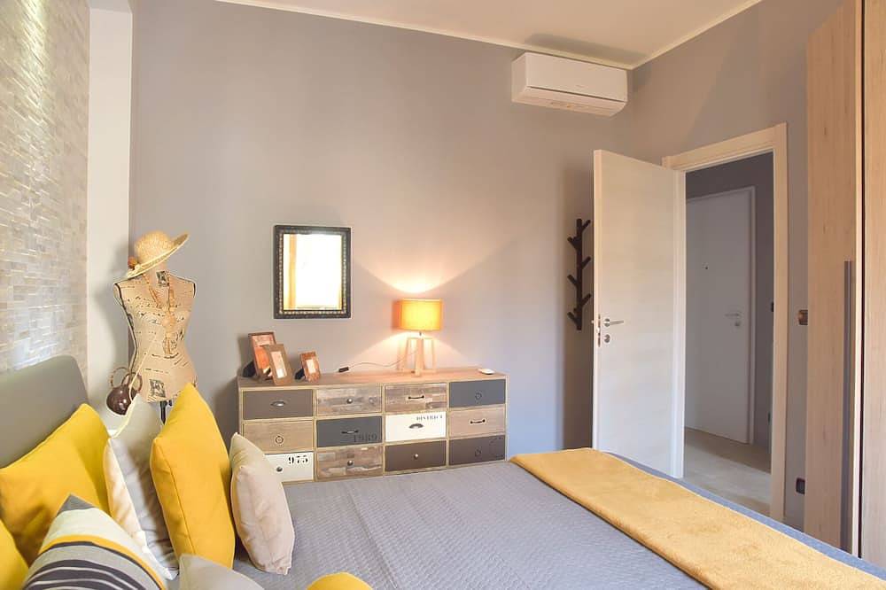 Appartamento intero, In centro a Casale \"La Paleologa\" con Wi-fi gratuito in Casale Monferrato (Villaggio), Casale Monferrato