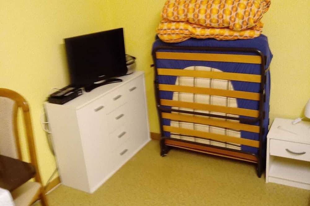 Ganze Wohnung, Kleines Appartment zentrale Lage Fulda Rhön Vogelsberg Hessen 2 Pers. in Künzell, Rhön-Hessen