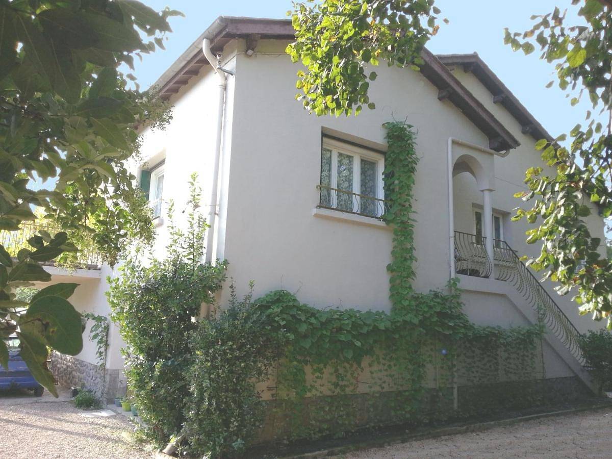 Appartement de vacances entier, Villa Les Martinets- Grand Parking Privé in Le Poujol-sur-Orb, Région de Béziers