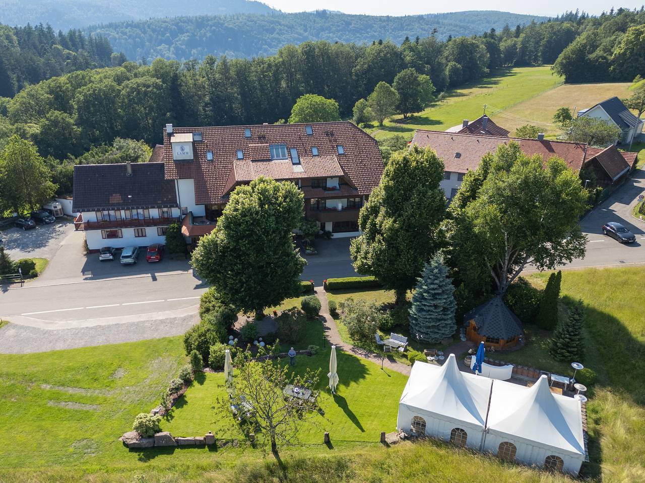 Hotel Restaurant Vinothek Lamm - Komfort Doppelzimmer in Bad Herrenalb, Nordschwarzwald