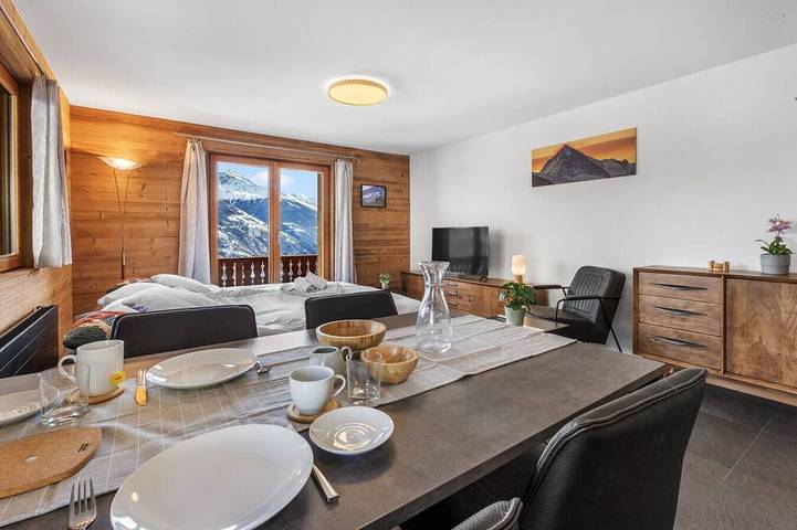 Ganze Wohnung, Ski-in/Ski-out Wohnung - Skigebiet 4 Vallées in Riod, Hérémence