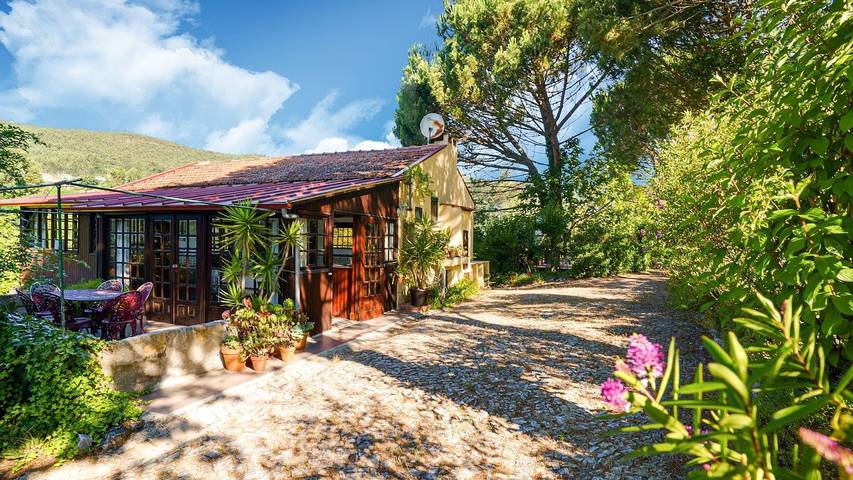 Casa de férias para 10 pessoas, com terraço e jardim e ainda piscina, com animais de estimação em Penafiel