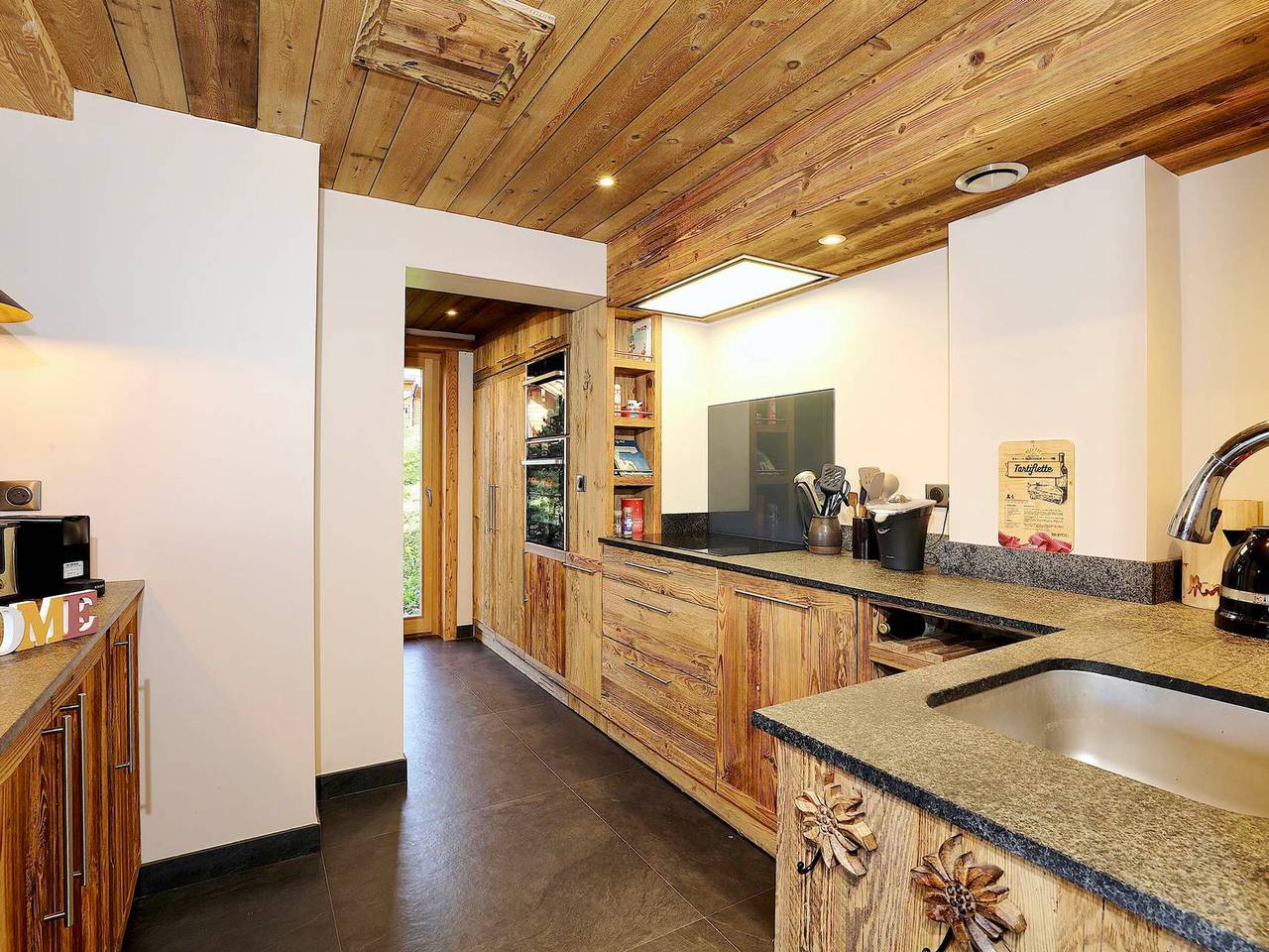 Grand chalet de luxe 14 pers - La Tania avec billard et sauna in La Tania, La Perrière