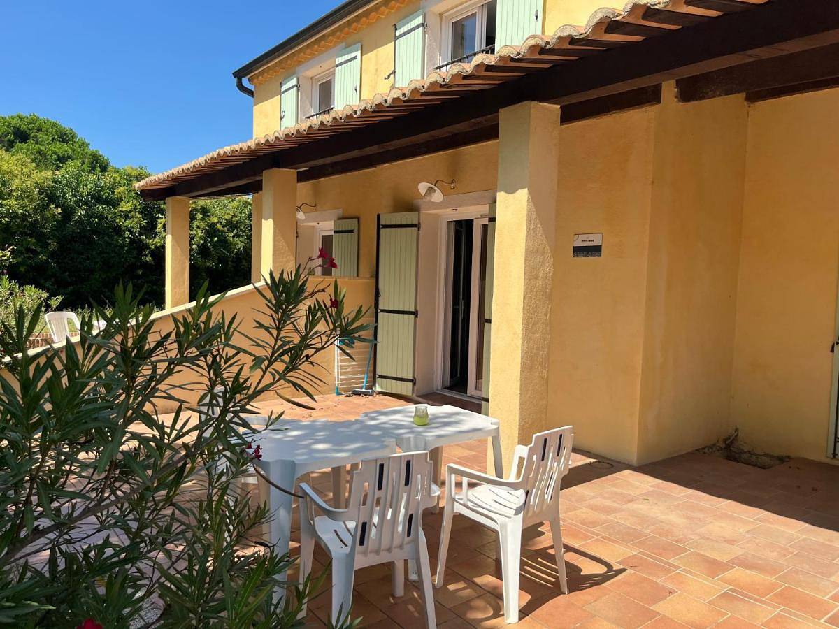 Standard Single Room with Shower in Avignon, Vaucluse