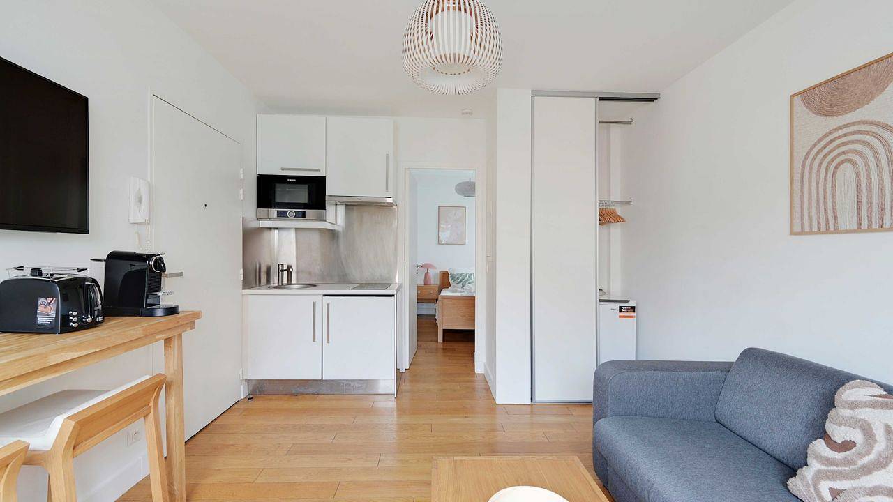 Appartement de vacances entier, Ferienwohnung für 4 Personen (25 m²) in Suresnes in Suresnes, Hauts-de-Seine