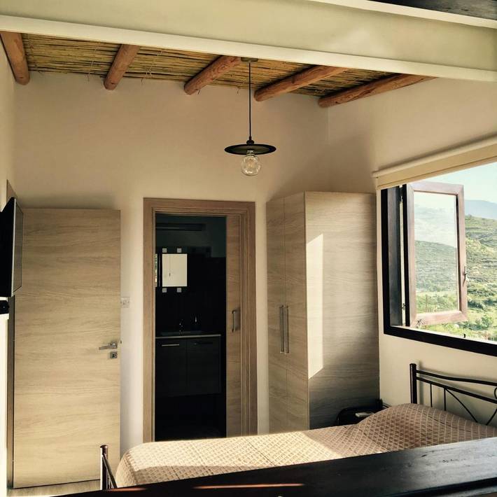 BnB für 6 Personen, mit Balkon und Ausblick, kinderfreundlich auf Zypern