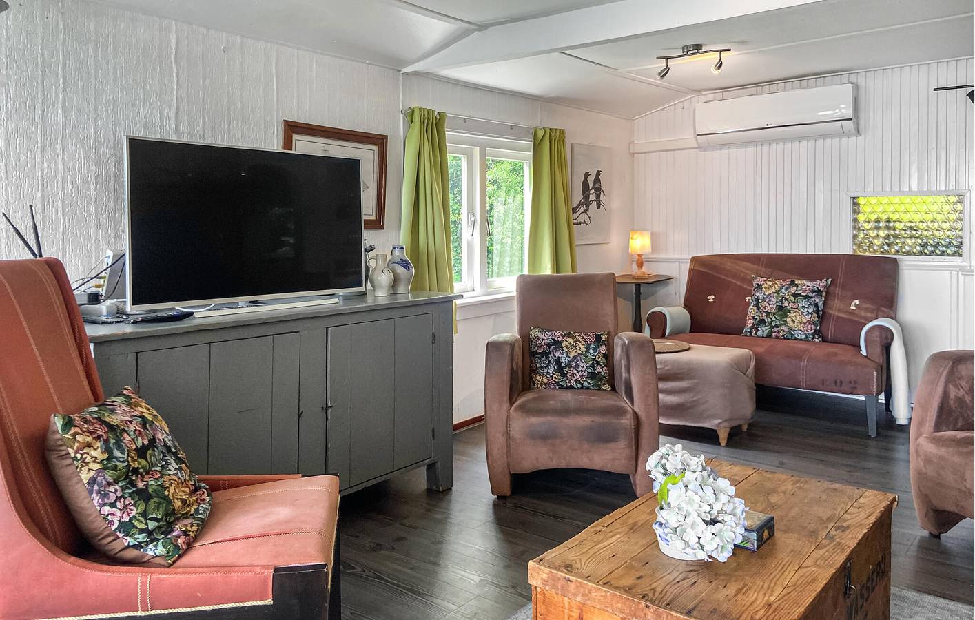 Wohnwagen für 6 Personen mit Garten in Reeuwijk, Groene Hart