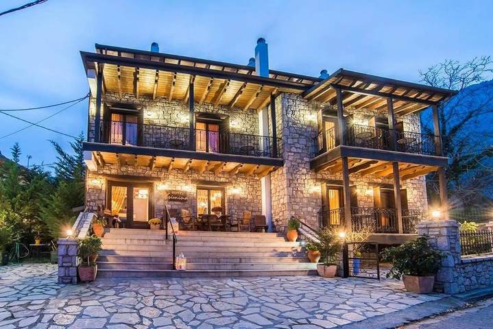 Casa de huéspuedes para 4 personas, con Balcón además de Terraza y Vistas en Delfos