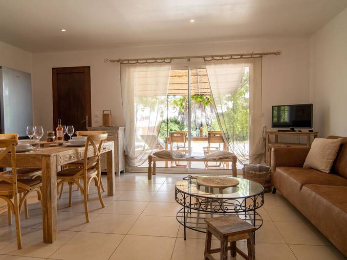 Gîte pour 4 personnes, avec terrasse et jardin dans Saint-Aygulf - 4