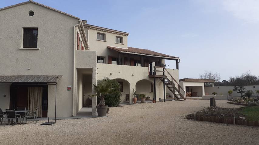 Gîte pour 4 personnes, avec piscine et jardin à Saint-Julien-de-Cassagnas