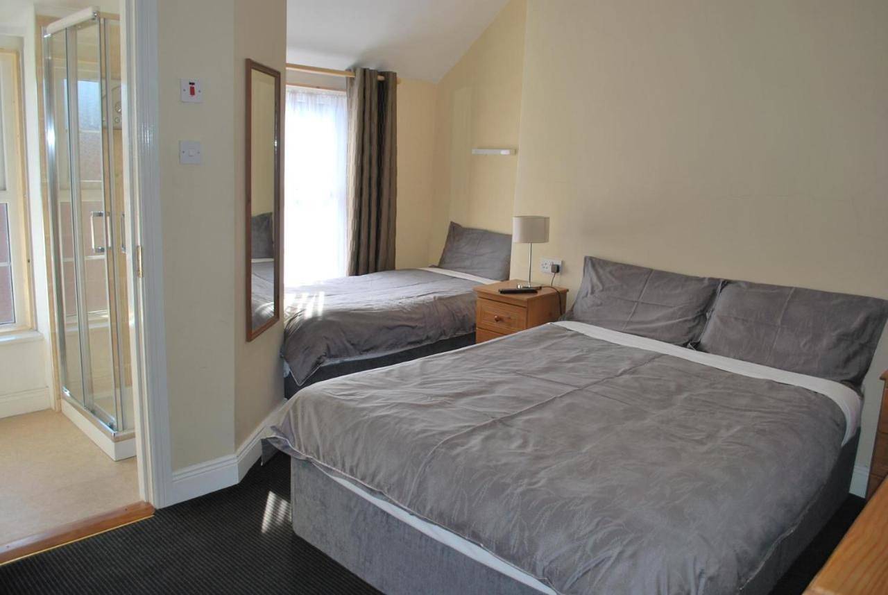 Parkway Guesthouse in Dublin, County Dublin
