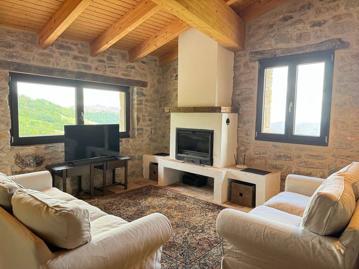 Vakantiehuis voor 6 personen, met tuin en kinderzwembad in de Spaanse Pyreneeën