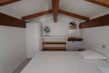 Villa pour 8 Personnes dans Plage d'Aiguebelle, Le Lavandou, Photo 4