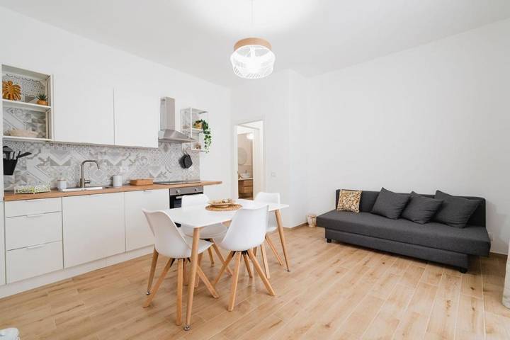 Ferienhaus für 2 Personen, mit Balkon - 1