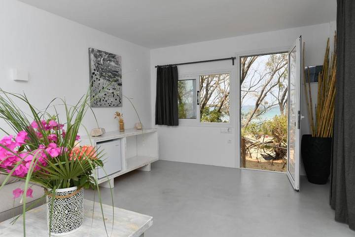 Hôtel pour 2 personnes, avec Terrasse ainsi que Jardin et Piscine