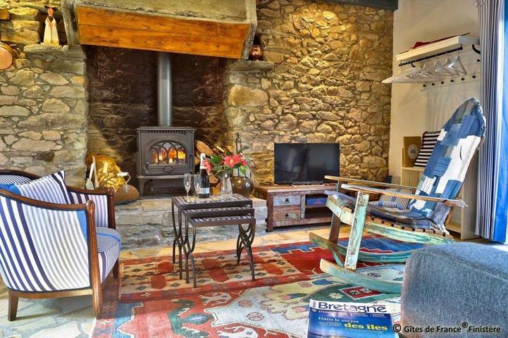 Location de vacances pour 3 personnes, avec jardin à Guimaëc - 3