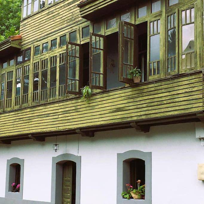 Four-Bedroom House in Quirós, Cordillera Cantábrica