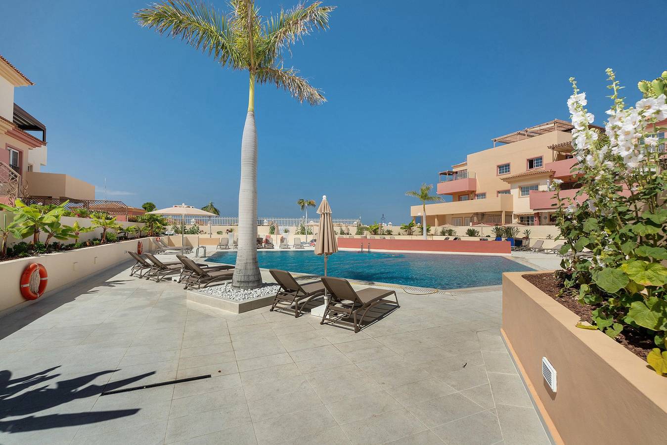 Ganze Wohnung, Ferienwohnung 'Terrazas Del Duque Fase 2' mit Meerblick, Wlan und Klimaanlage in Playa del Duque, Adeje