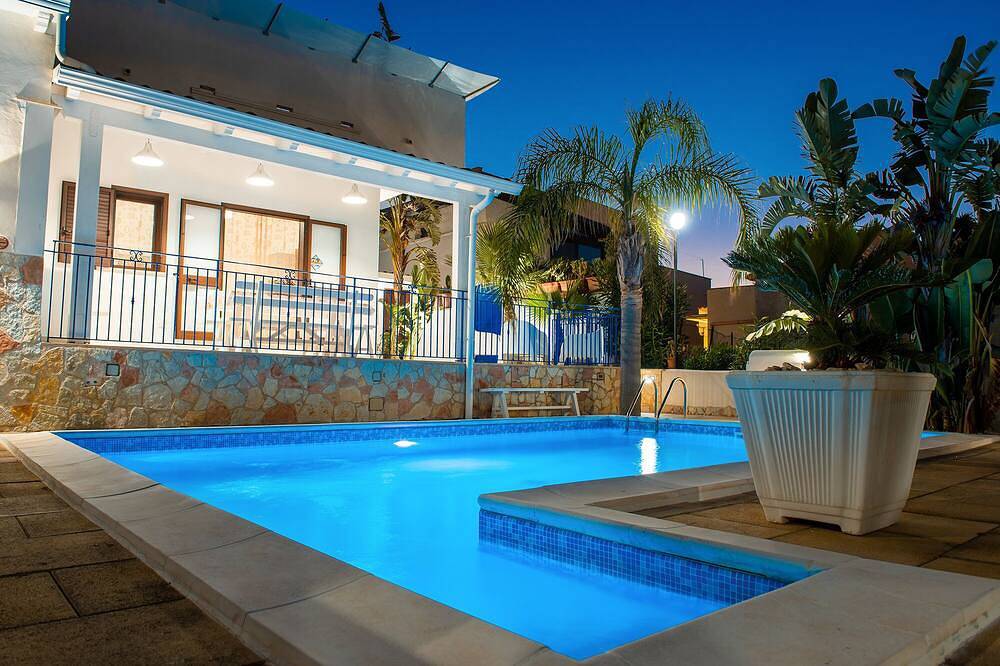 Villa pour 8 Personnes dans Sicciarotta-Calatubo, Alcamo