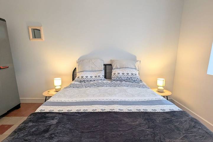 Gîte pour 4 personnes, avec Jardin à Gargilesse-Dampierre - 2