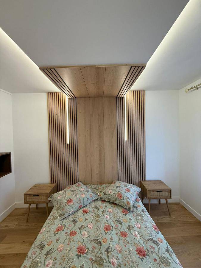 Appartement entier, Two-Bedroom Apartment in Avranches, Côte de la Déroute