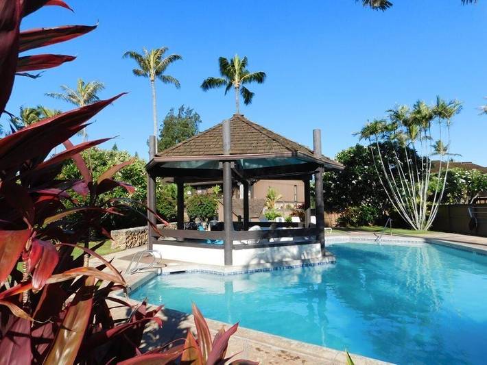 Vacation rental for 4 people, with balcony and pool in Turtle Bay