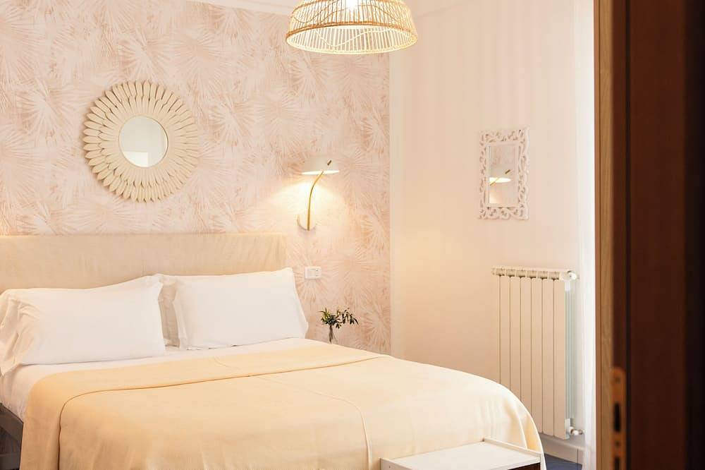 Ganze Wohnung, Familienapartment • Salerno • Kostenloses W-Lan • Kostenloses Parken • Entspannen Sie in der Natur in Salerno, Tyrrhenische Küste Kampanien