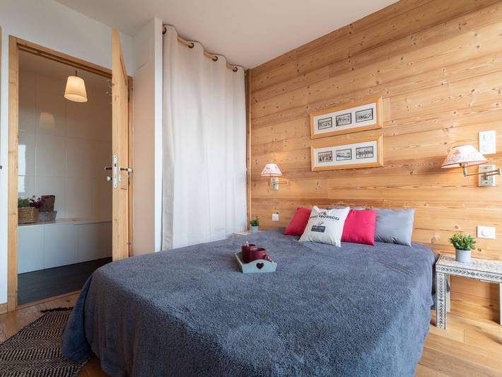 Appartement entier, Appartement skis aux pieds avec piscine chauffée et parking in Saint-Lary-Soulan, Parc national des Pyrénées