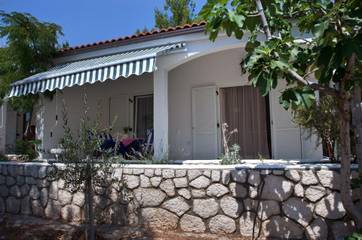 Bungalow für 4 Personen in Mandre, Kvarner Inseln, Bild 1