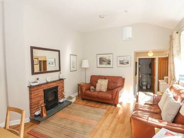 Log Cabin for 4 People in Ambleside, Cumbria, Photo 2