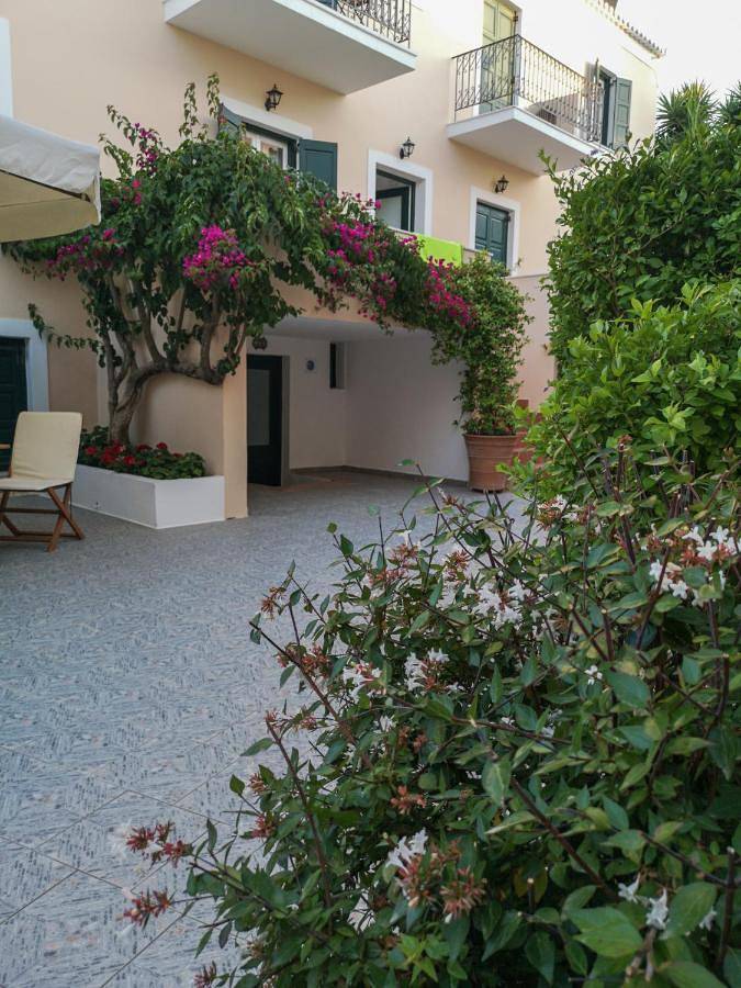 Economy Double Room in Spetses Ville, Spetses