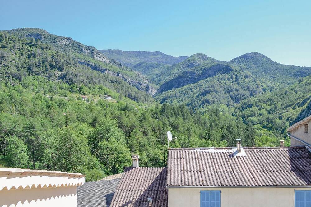 Maison confortable à Cuebris avec vue sur la montagne in Cuébris, Région de Nice