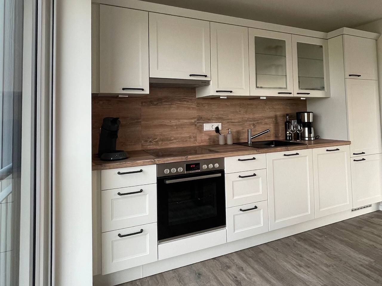 Ganze Wohnung, Salzwiesenblick: Traumurlaub in Westerdeichstrich mit Strandkorb & E-Ladesäule!“ in Westerdeichstrich, Nordseeküste