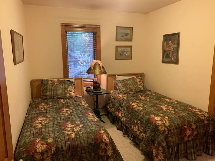 Vacation home for 16 people, with yard and hot tub in Breckenridge