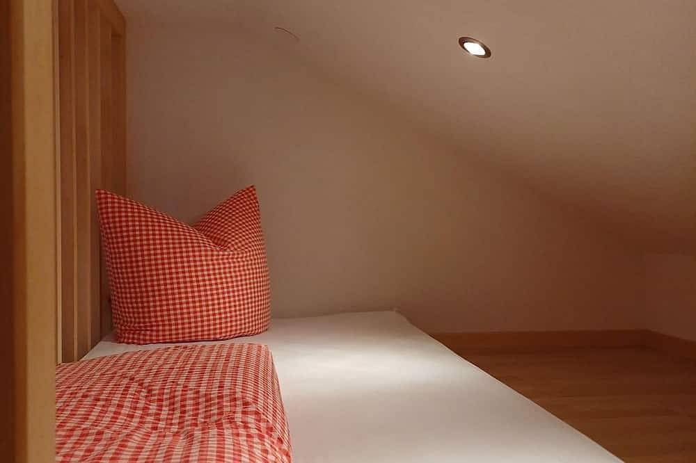 Entire apartment, Ferienwohnung Christine Gundolf Nr. 3 - Ferienwohnung Christine Gundolf in Kaunergrat, Arzl im Pitztal