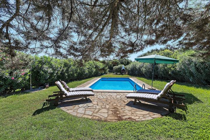 Villa 'Sole' mit privatem Pool, Wlan und Klimaanlage in Punta De Su Turrione, Stintino