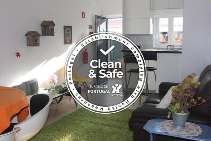 Location de vacances pour 3 personnes, avec terrasse, adapté aux familles à Ericeira - 2