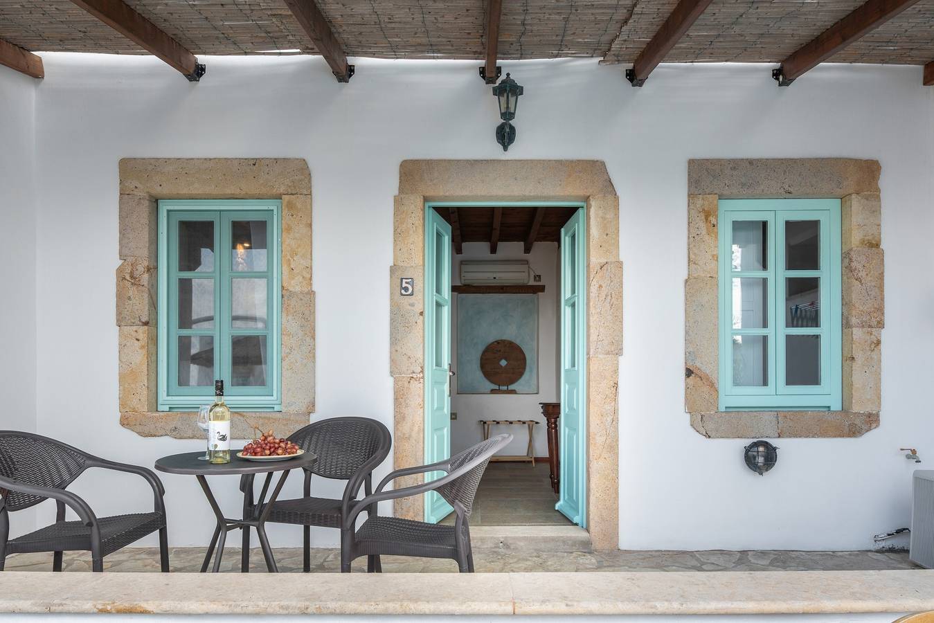 Room 'Triple Pool View No 4' with Shared Pool, Wi-Fi and Air Conditioning in Skala (Patmos), Dodecanese