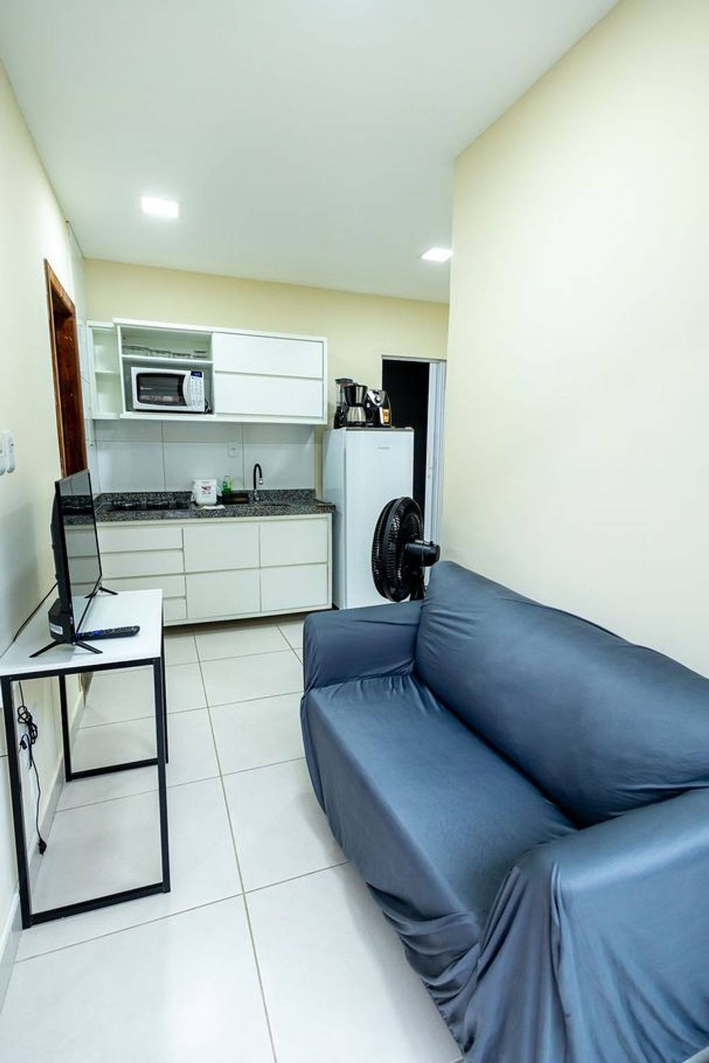 Entire studio, Studio Completo c Wi-fi perto do Centro de Itabuna in Itabuna, Costa das Baleias