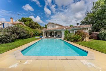 Villa pour 10 Personnes dans La Teste-de-Buch, Côte d’Argent, Photo 1