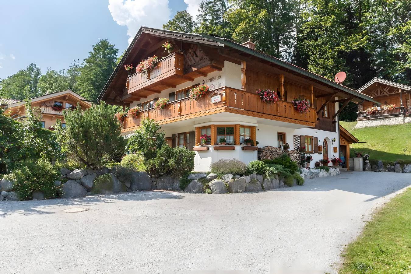 Ganze Wohnung, Ferienwohnung 'Bergkristall' mit Bergblick, Balkon und Wi-Fi in Grainau, Eibsee