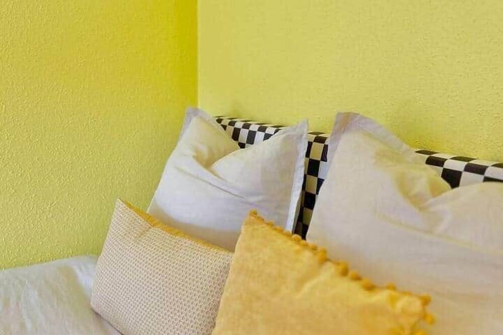 Apartamento entero, Yellow Suite - Design stay for 3 - Alsace / Vosges in Masevaux, Parque natural regional de los Ballons des Vosges